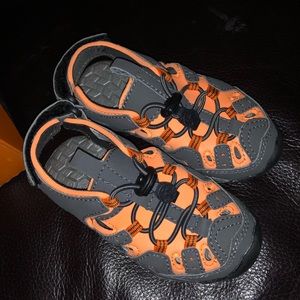 Brand New Northside Sandal